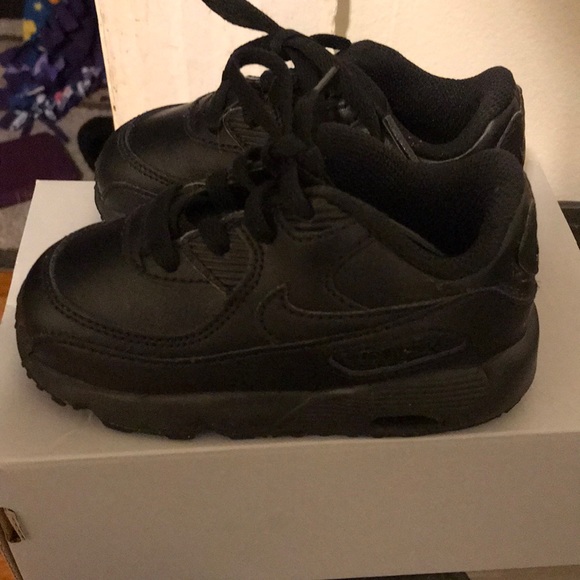 Black Nike Air Max’s (Toddler) - Picture 1 of 4